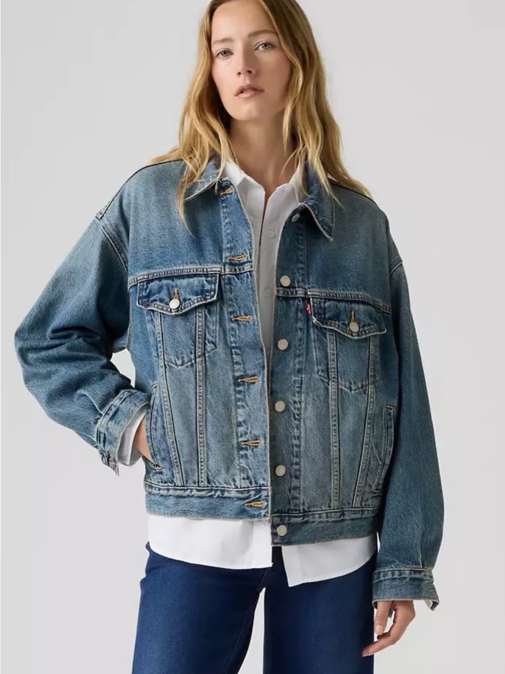 Levi's 90s Y2K Light Blue Classic Denim Trucker Jean Jacket, M